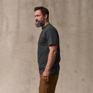 Outfitter pocket t-shirt par Filson | Faded black (Black)