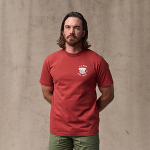 Bear graphic t-shirt by Filson | Chili oil (Red)