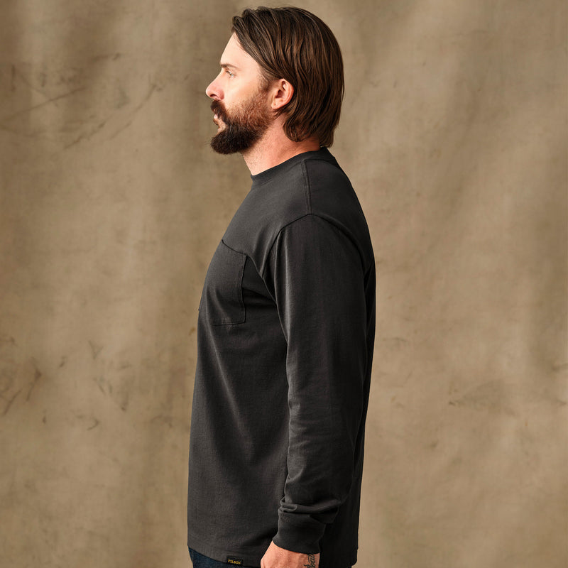 Long sleeve outfitter pocket t-shirt by Filson | Faded black (Black)