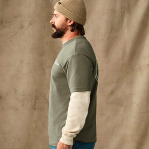 Buck graphic t-shirt par Filson | Shale (Green)