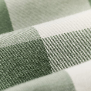 Women’s short sleeve twill camp shirt di Filson | Hedge green/ white plaid (Green)