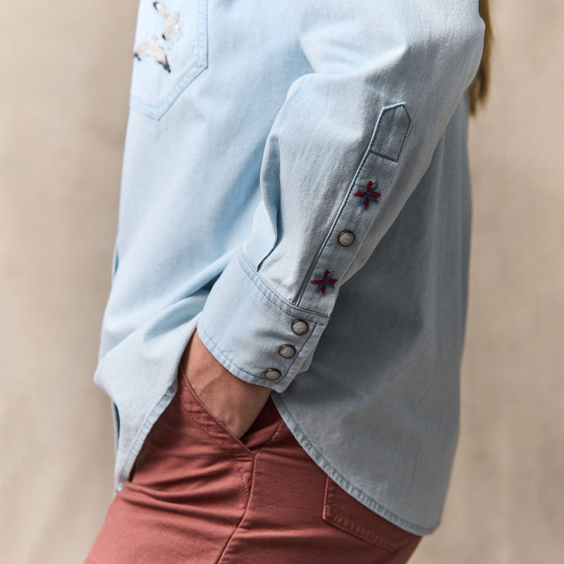 Women's embroidered western shirt par Filson | Light indigo (Blue)