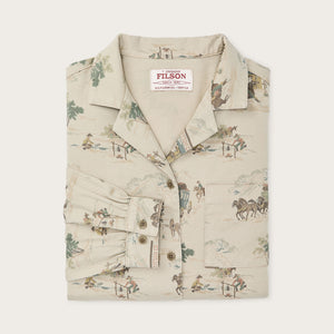Women's long sleeve twill camp shirt par Filson | Desert green / print (Beige)