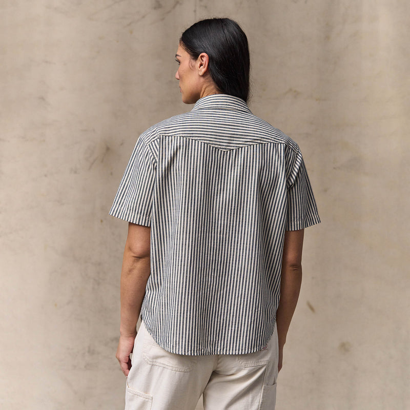 Women's short sleeve chambray western shirt par Filson | Indigo / natural (Gray)