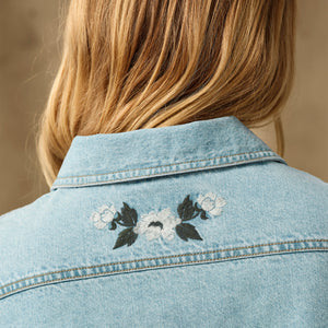 Women's embroidered denim shirt by Filson | Pale indigo (Blue)