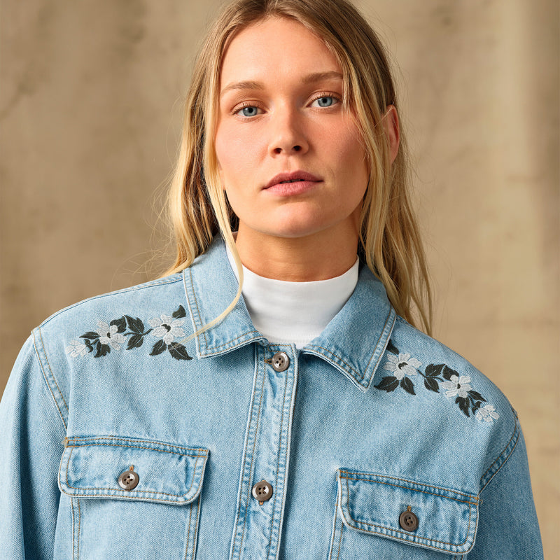Women's embroidered denim shirt by Filson | Pale indigo (Blue)