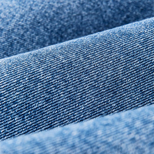 Women's 11-oz. denim barn coat par Filson | Light indigo (Blue)