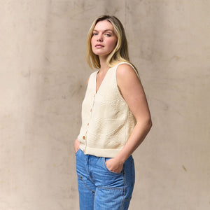 Women's cotton sweater vest par Filson | Ivory (White)