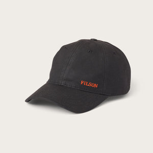 Oil tin cloth low-profile cap di Filson | Black (Black)