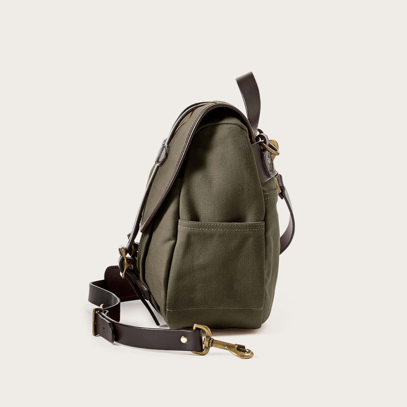 Rugged twill medium field bag von Filson | Otter green (Green)