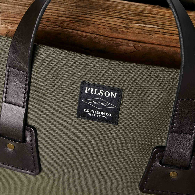 Rugged twill log carrier di Filson | Otter green (Green)