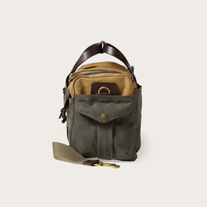 Heritage sportsman bag by Filson | Tan otter green (Green)