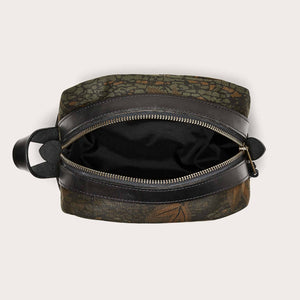 Travel kit von Filson | Maple bark camo (Beige)