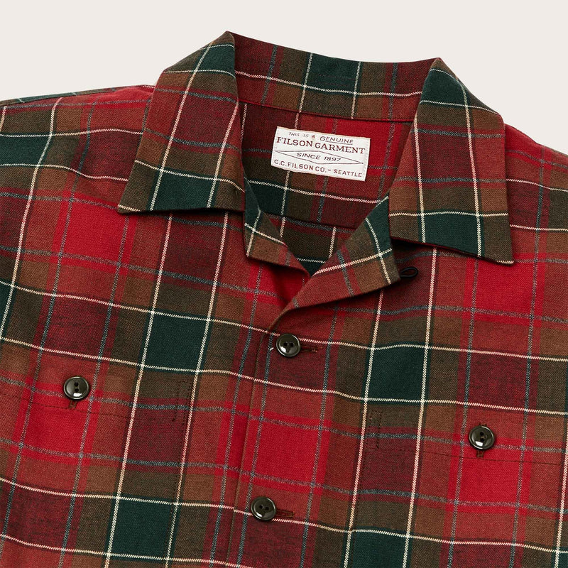 Elk heights camp shirt di Filson | Sycamore green / red plaid (Red)