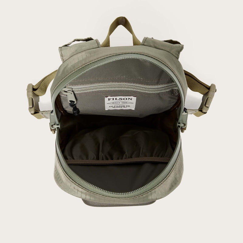 Fishing chest pack by Filson | Vintage olive (Green)