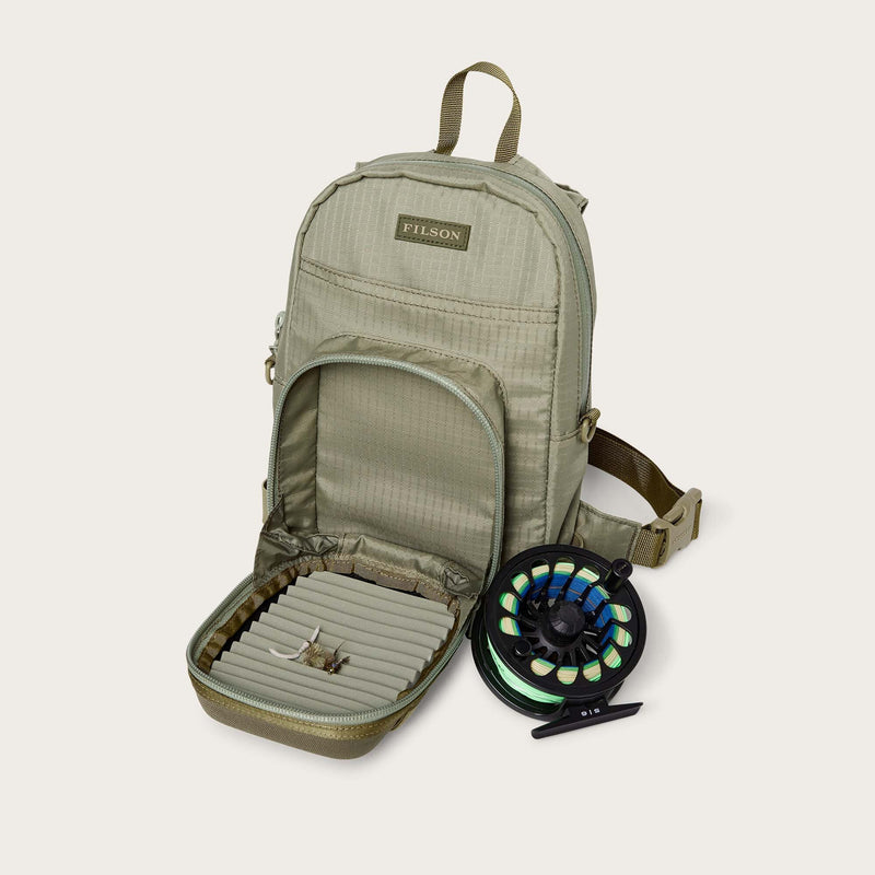 Fishing chest pack by Filson | Vintage olive (Green)