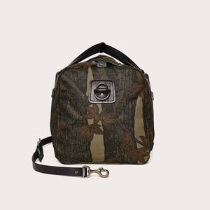 Medium rugged twill duffle bag von Filson | Maple bark camo (Beige)