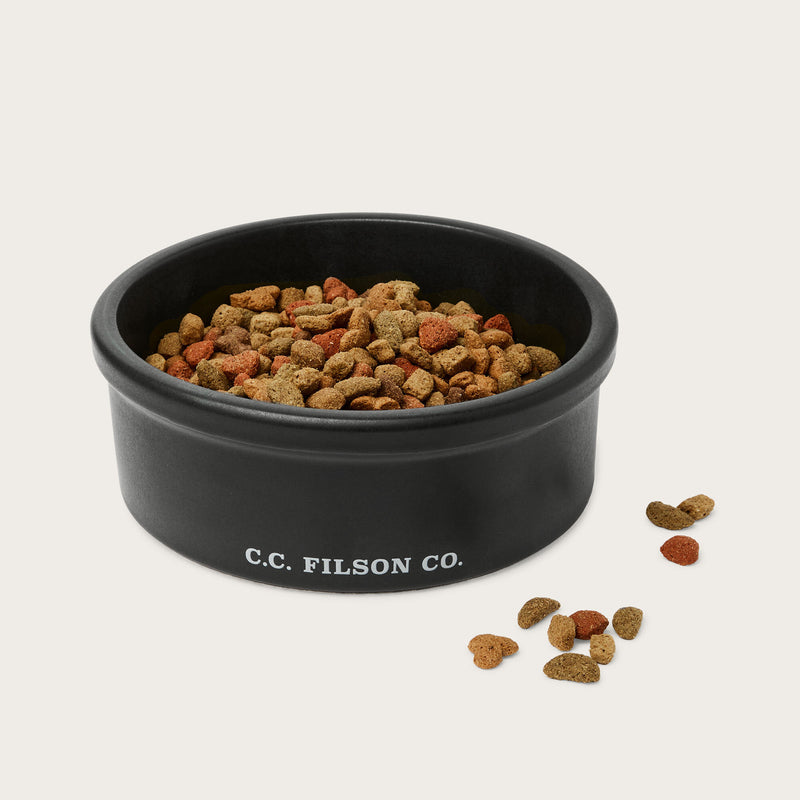 Stoneware dog bowl di Filson | Faded black (Black)